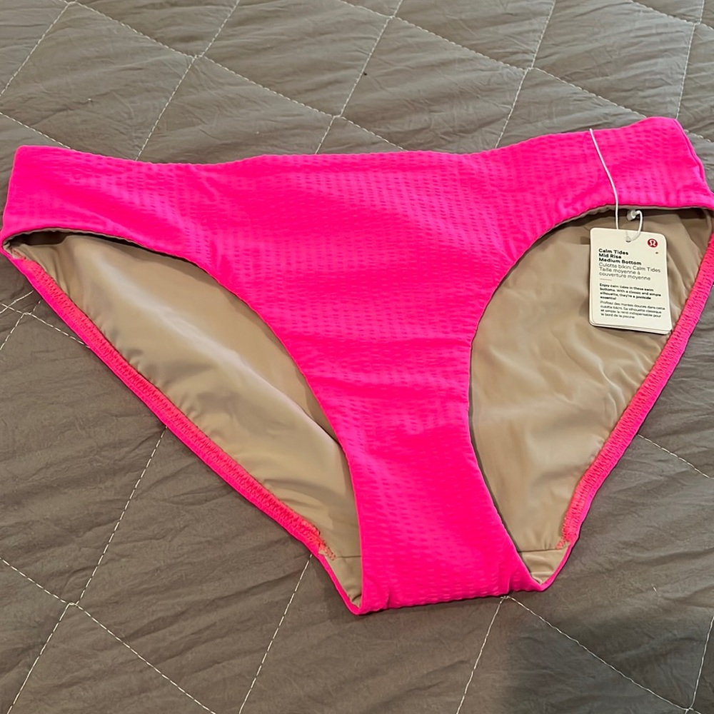Lululemon swim bottom